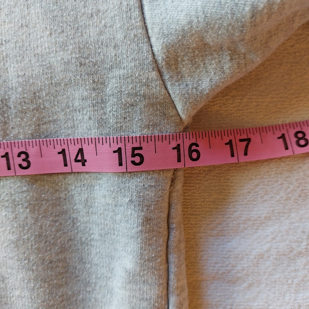 Puma Girls Hoodie with Sparkle! ✨️ - Picture 10 of 12